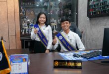 Mahasiswa Udinus Menjadi Rektor Sehari