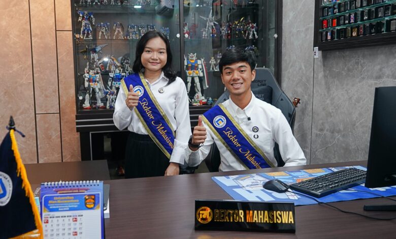 Mahasiswa Udinus Menjadi Rektor Sehari